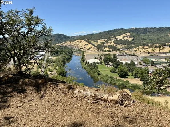 0 SE Strong Ave, Roseburg, OR 97470