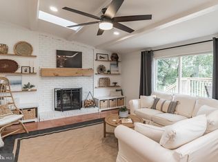 9 Tinder Box Ter, Marlton, NJ 08053