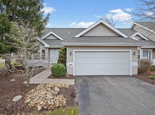 3098 Windcrest Way NE, Grand Rapids, MI 49525
