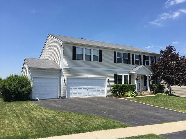 1st image of 354 Hawthorn Ln