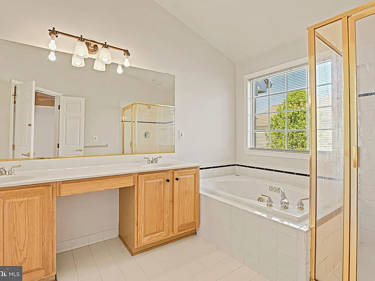 2658 Logan Wood Dr — Photo 20