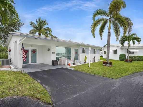 2447 Garland Circle, Hollywood, FL 33021