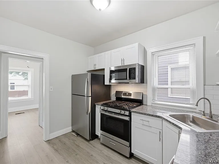 80 Anderson Pl — Photo 14