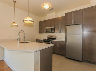 12 Main St #301, Edgewater, NJ 07020