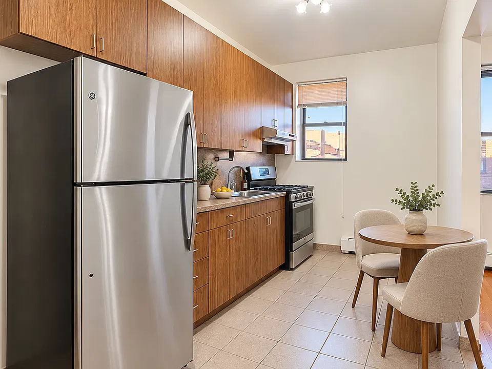 24-28 23rd St #2