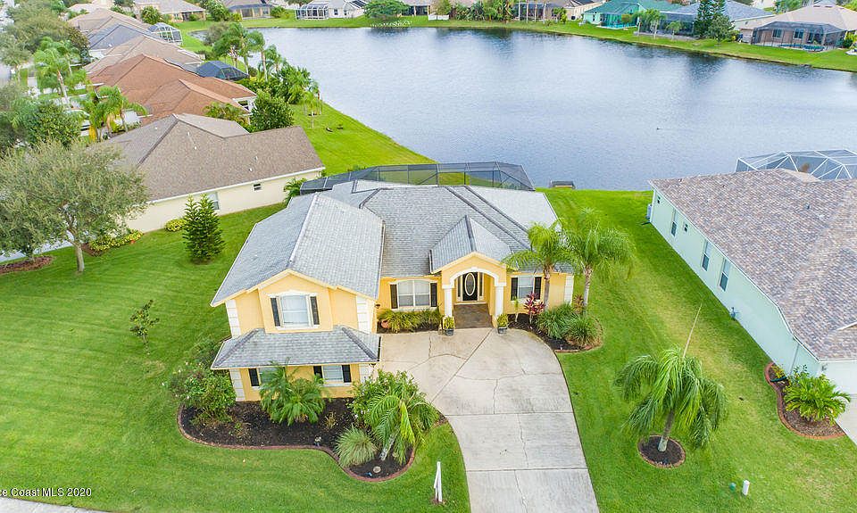 1st image of 4887 Alamanda Dr