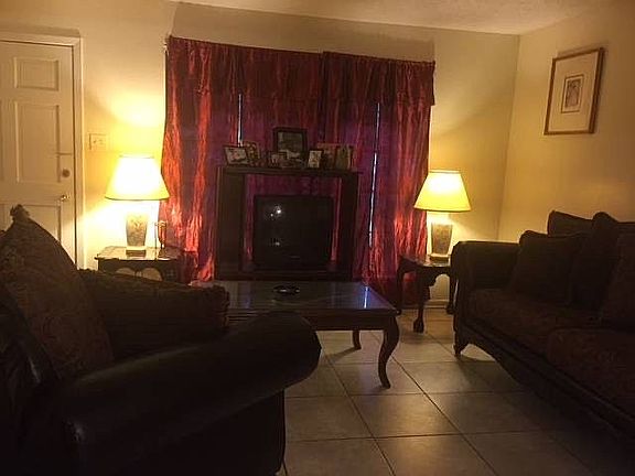 5th image of 3801 Monterey Dr