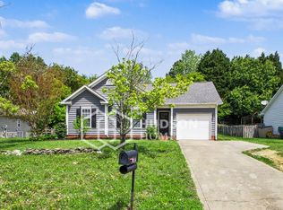 9314 Broken Pine Ln, Charlotte, NC 28269