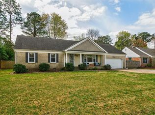 225 Vanette Dr, Chesapeake, VA 23322