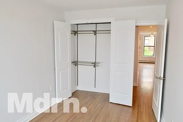 Rented by Mdrn Residential | media 17