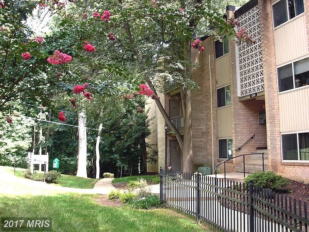 12411 Braxfield Court — Photo 2