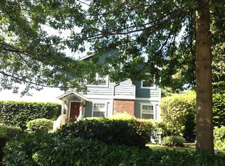 846 NE 103rd St, Seattle, WA 98125