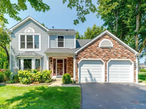 291 Hunter Ct, Vernon Hills, IL 60061