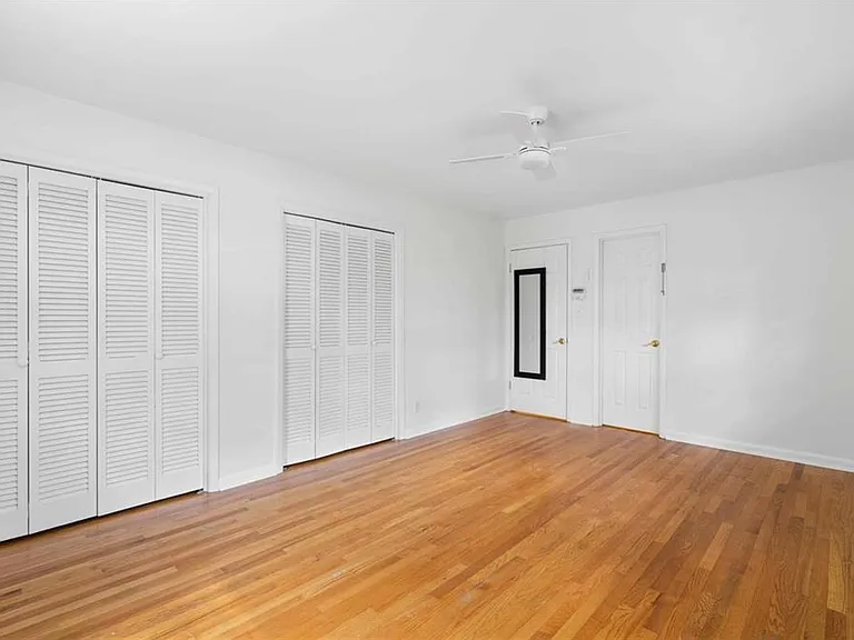 274 Land O Lakes Ct NE — Photo 24