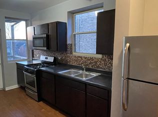 7220 S Yates Blvd, Chicago, IL 60649
