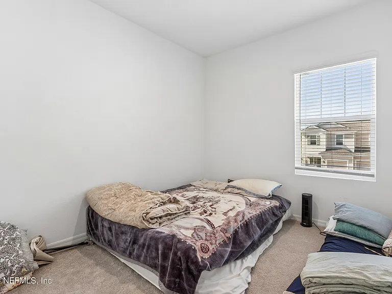 348 Anthony Dr — Photo 9