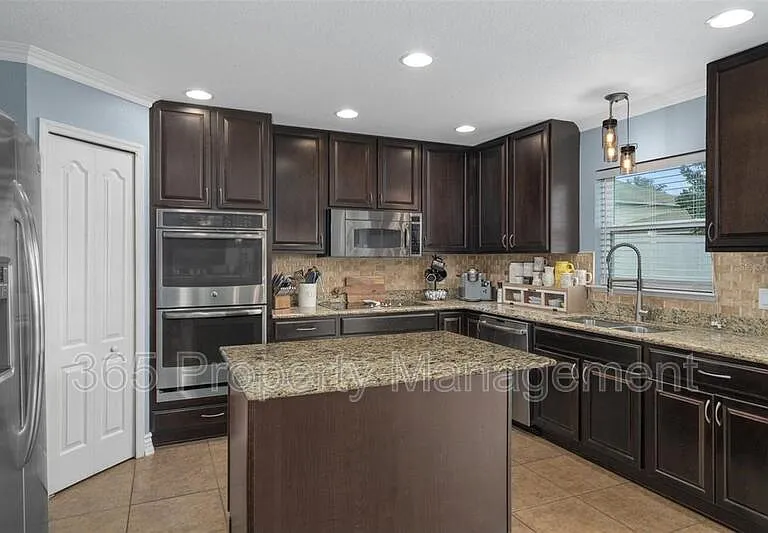 14375 Saltby Pl — Photo 10