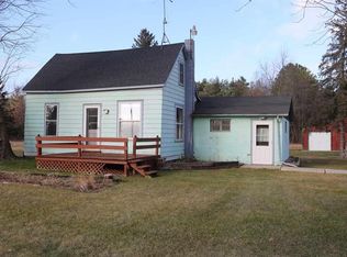 11494 W Fillmore Rd, Sumner, MI 48889