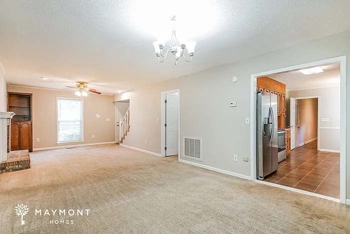 906 6th Ave NW — Photo 5