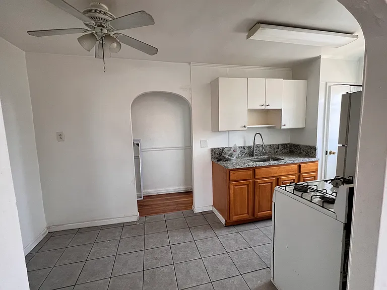 6901 Oakland St #2 — Photo 3