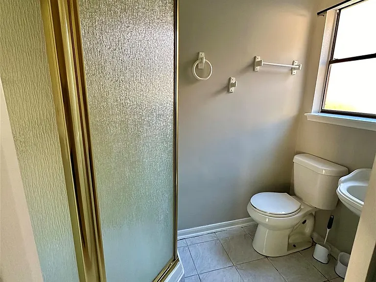 2818 Stoney Wood Dr — Photo 7
