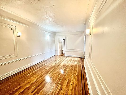 4th image of 3725 81st St APT 3A