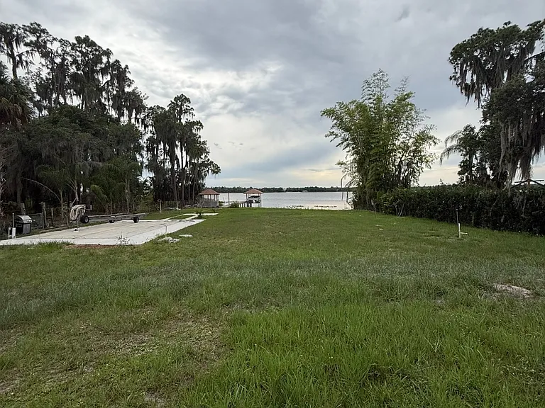 7423 Sparta Rd — Photo 28