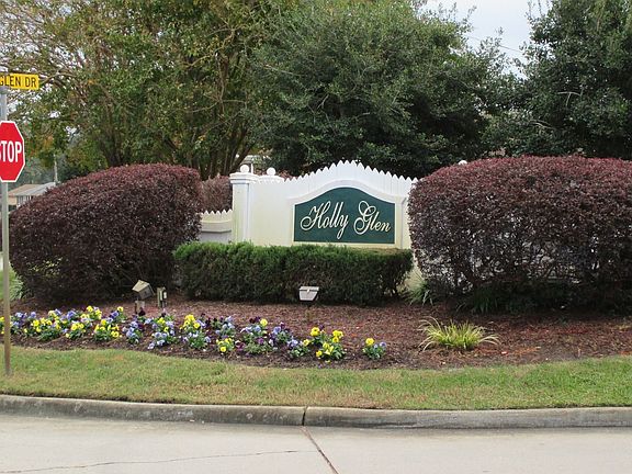 Condo Association takes care of all grounds maintenance.