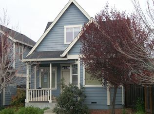 1449 Maple Ave, Santa Rosa, CA 95404