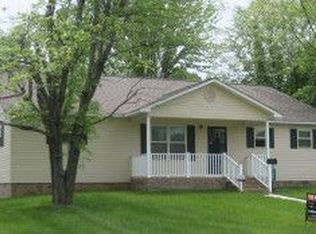 801 Whitman St, Dexter, MO 63841