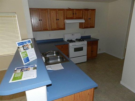 4th image of 2104 Hermosa Creek Dr SW