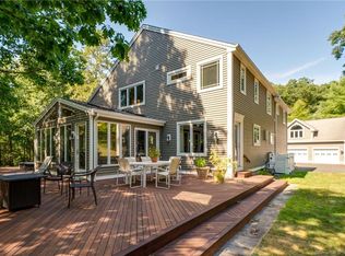 3 Fawn Hill Rd, Burlington, CT 06013