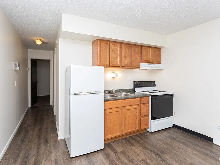The Vue @ 214 Apartments — Photo 3