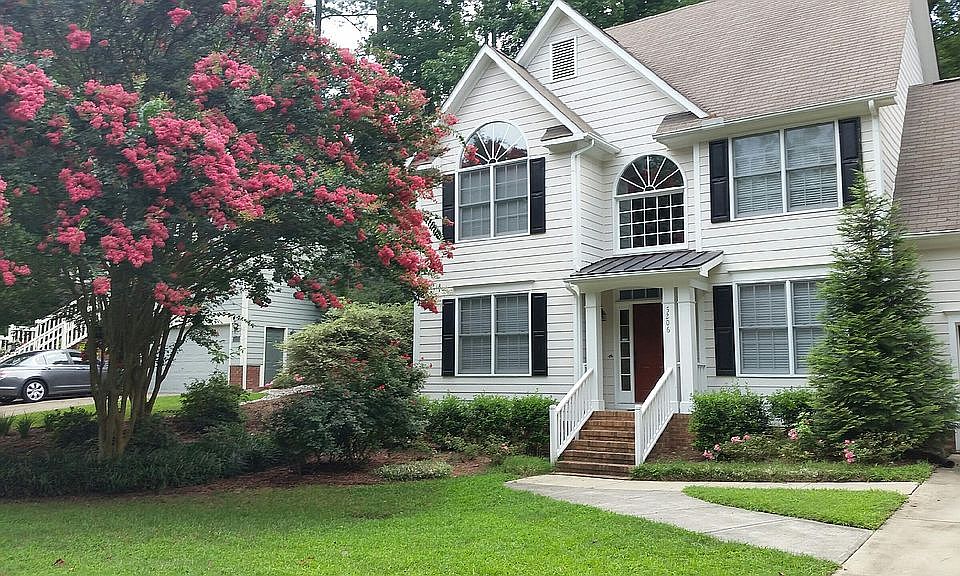 1st image of 5206 Longwood Dr