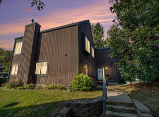 141 Selkirk Ct, Kalamazoo, MI 49006