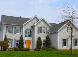 10 Cook St, Westborough, MA 01581