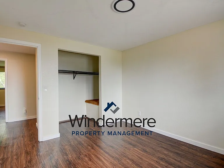 1285 Crescent Dr — Photo 20