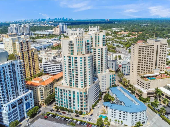 9066 SW 73rd Ct APT 1208, Miami, FL 33156