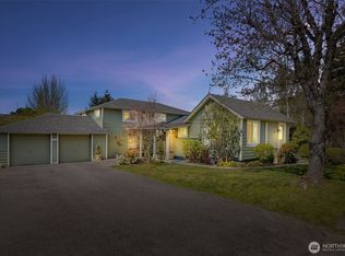 17426 Spruce Way, Lynnwood, WA