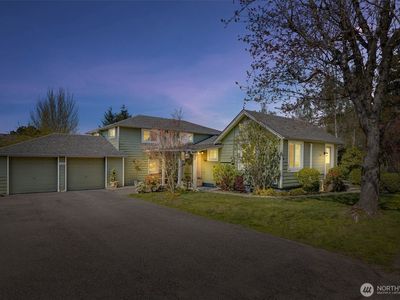 17426 Spruce Way, Lynnwood, WA, 98037
