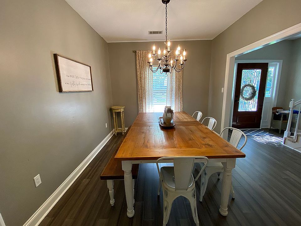 2nd image of 311 Evergreen Dr