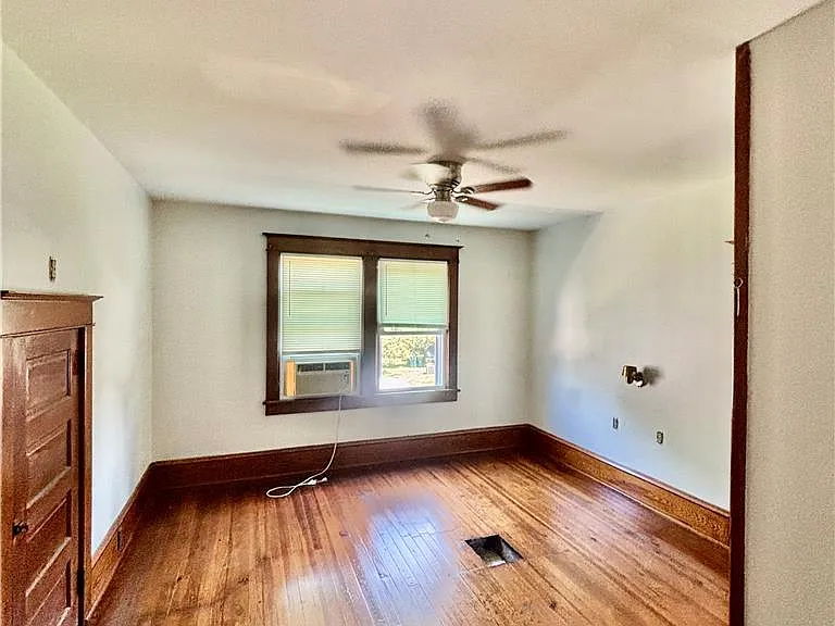 2960 William Penn Hwy — Photo 8