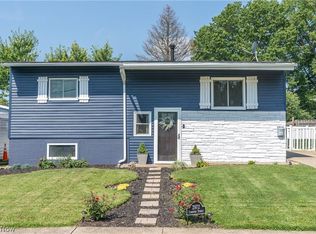 2972 Stockton St, Akron, OH 44314