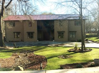 824 N Academy St, Lincolnton, NC 28092