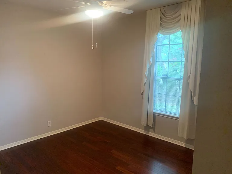 4410 Shavano Cross — Photo 12