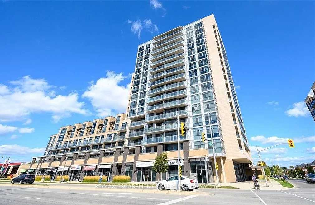 2 bed, $2,200 — Photo 1