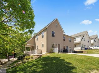 3735 Palisades Dr, Philadelphia, PA 19129