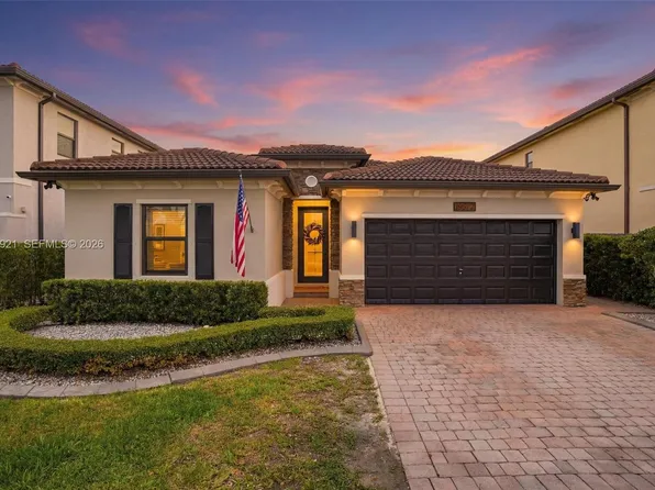 16572 SW 43rd Ln, Miami, FL 33185