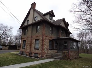 53 Church St, Lyndonville, NY 14098