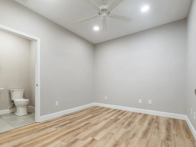 313 Raymond Ave NW #313 — Photo 12